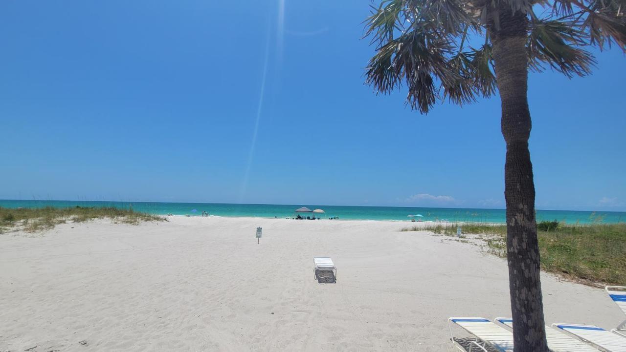 Beach Front Condo Paradise. Ground Floor.Studio. ロングボートキー エクステリア 写真