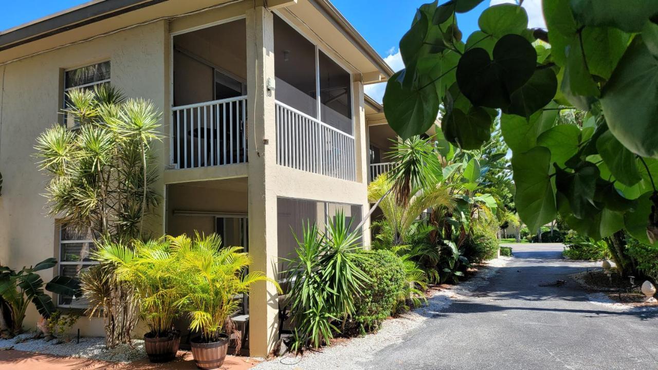 Beach Front Condo Paradise. Ground Floor.Studio. ロングボートキー エクステリア 写真